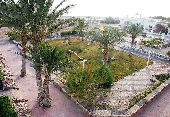 Moses Bay Otel